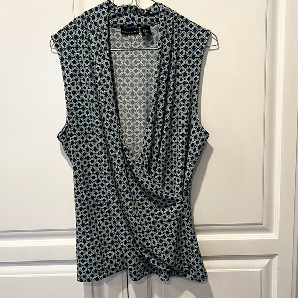 Tahari Geo Faux Wrap Blouse XL Boho Chic Top - Picture 3 of 7
